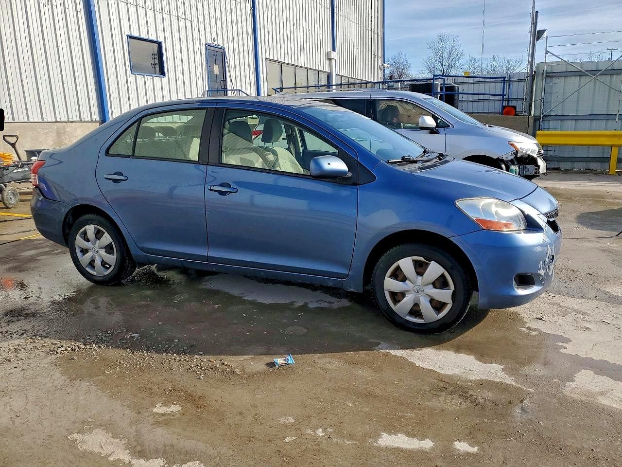 2007 TOYOTA YARIS photo 4