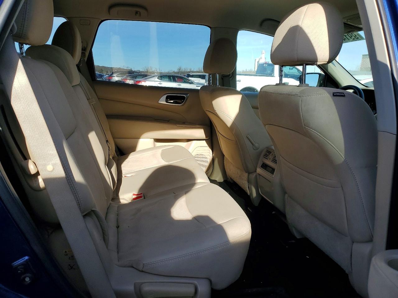 2017 NISSAN PATHFINDER S photo 11
