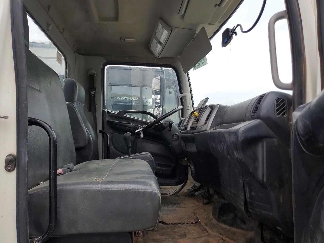 2013 HINO 268 FLATBED TRUCK photo 10