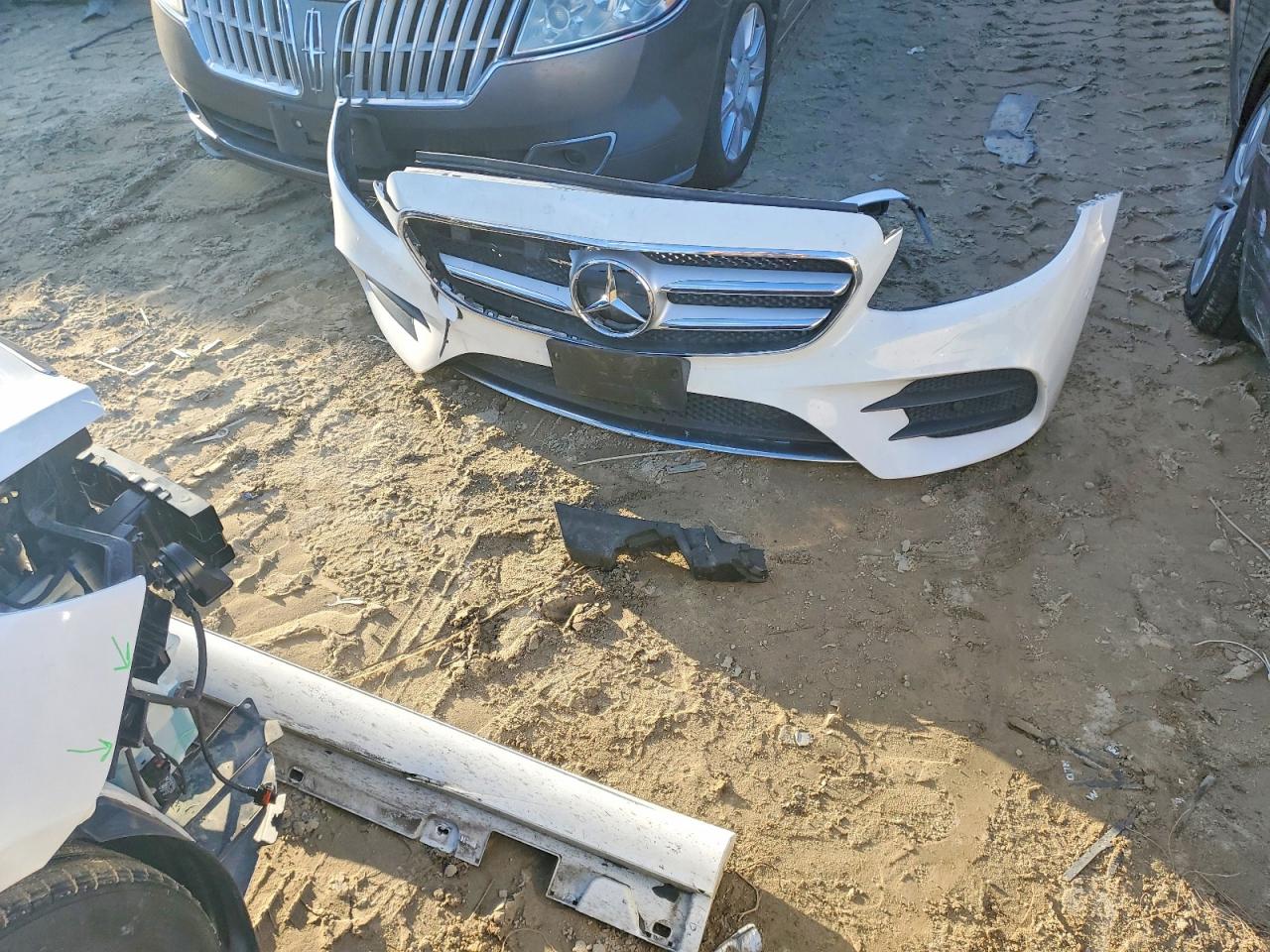 2017 MERCEDES-BENZ E 300 4MATIC photo 23