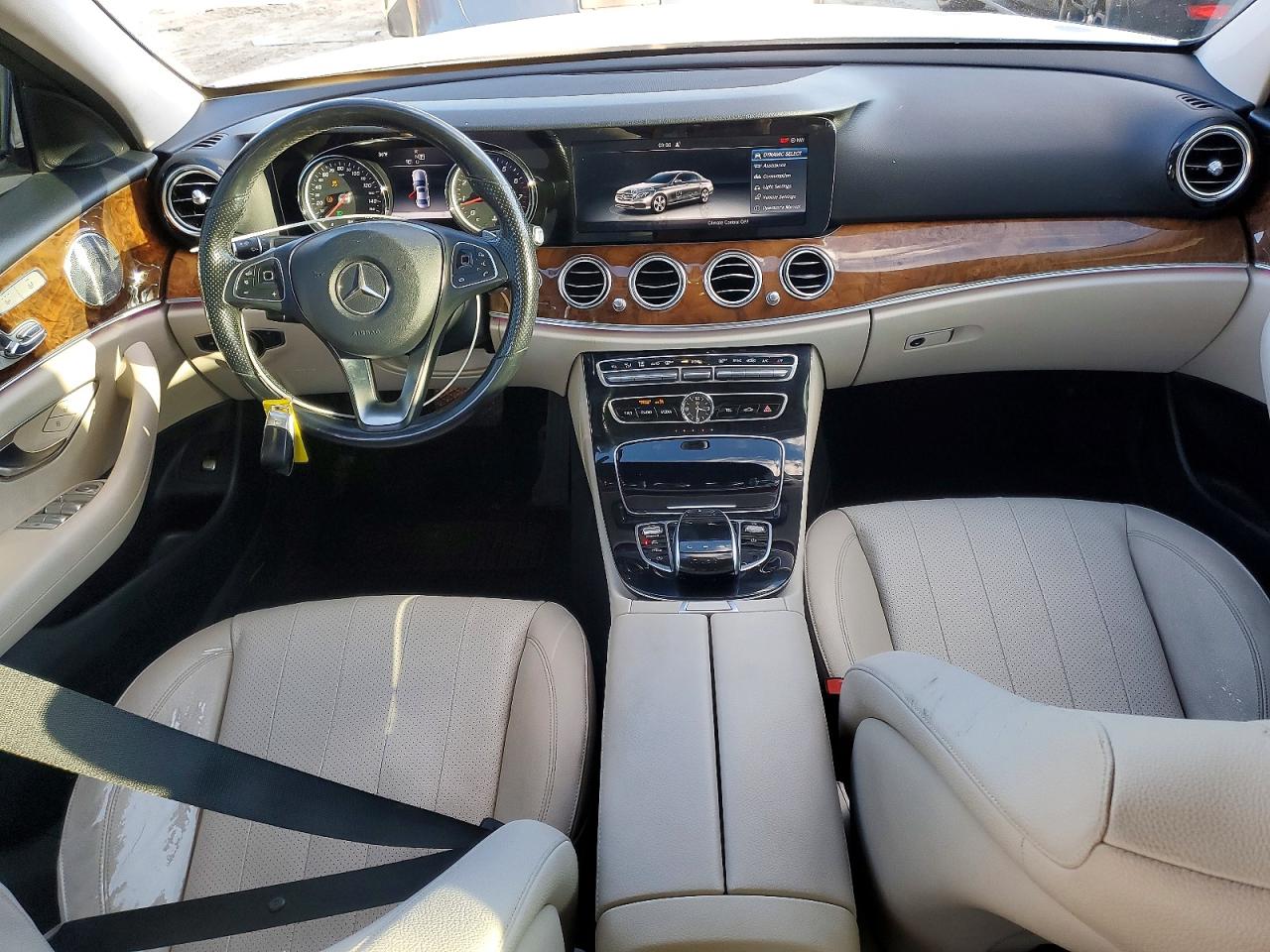 2017 MERCEDES-BENZ E 300 4MATIC photo 15