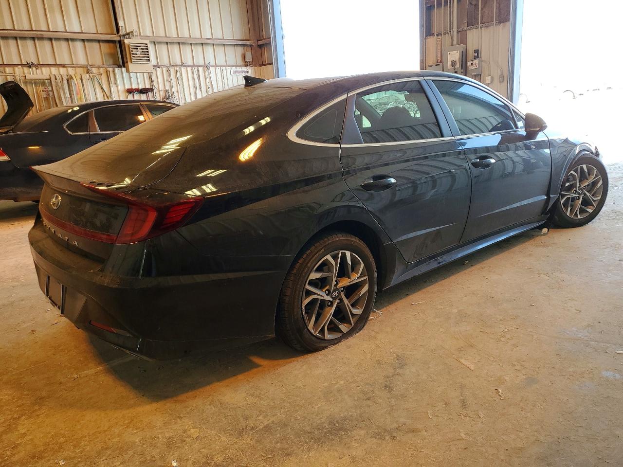 2020 HYUNDAI SONATA SEL photo 5