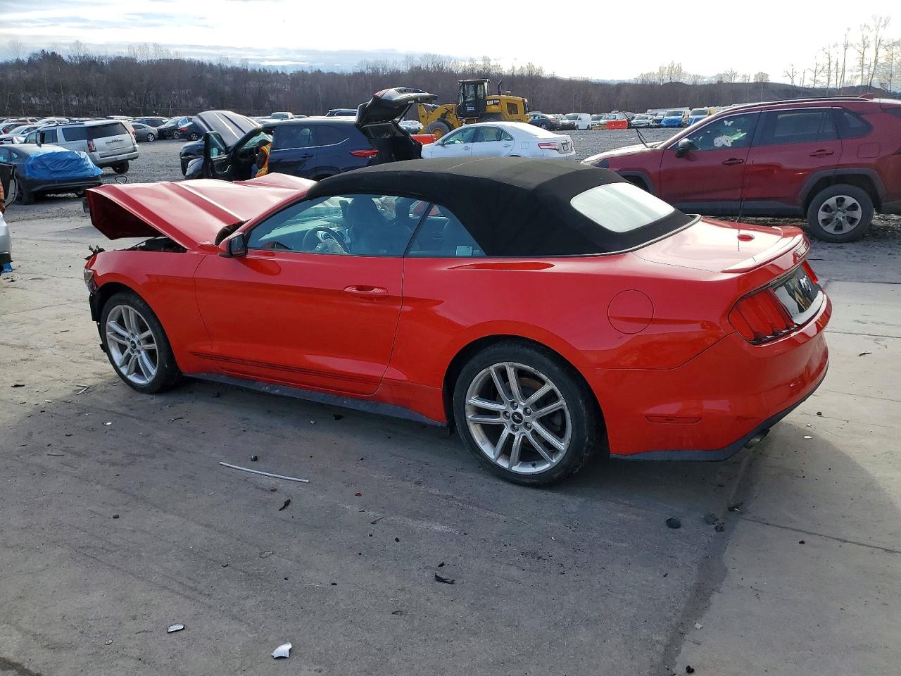 2017 FORD MUSTANG photo 2