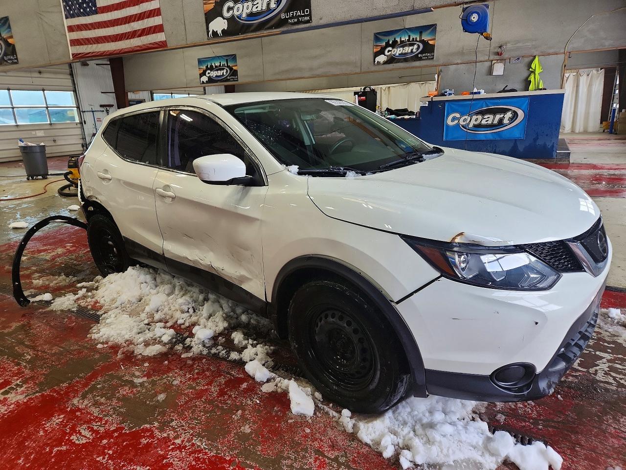 2018 NISSAN ROGUE SPORT S photo 4
