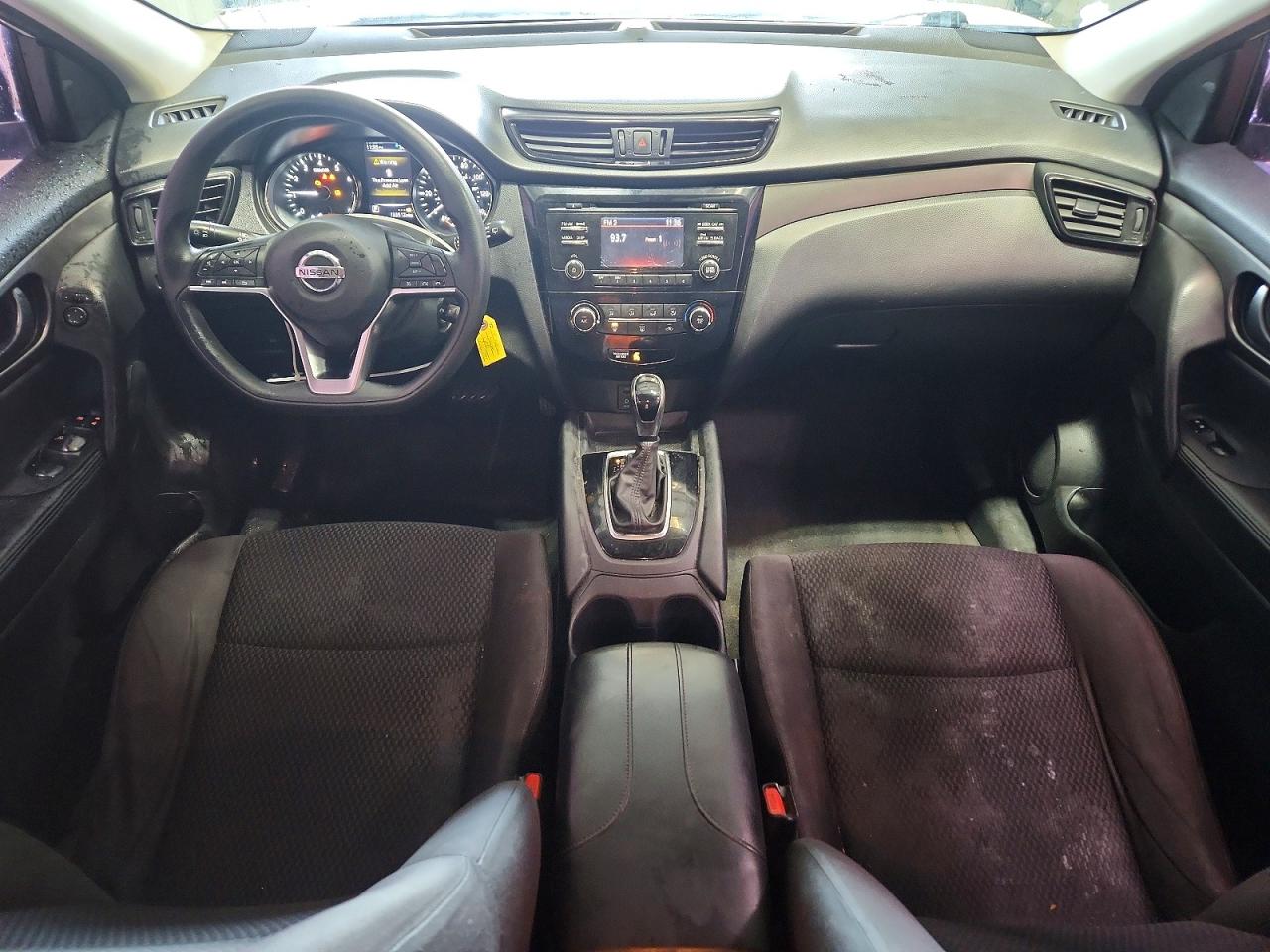 2018 NISSAN ROGUE SPORT S photo 8