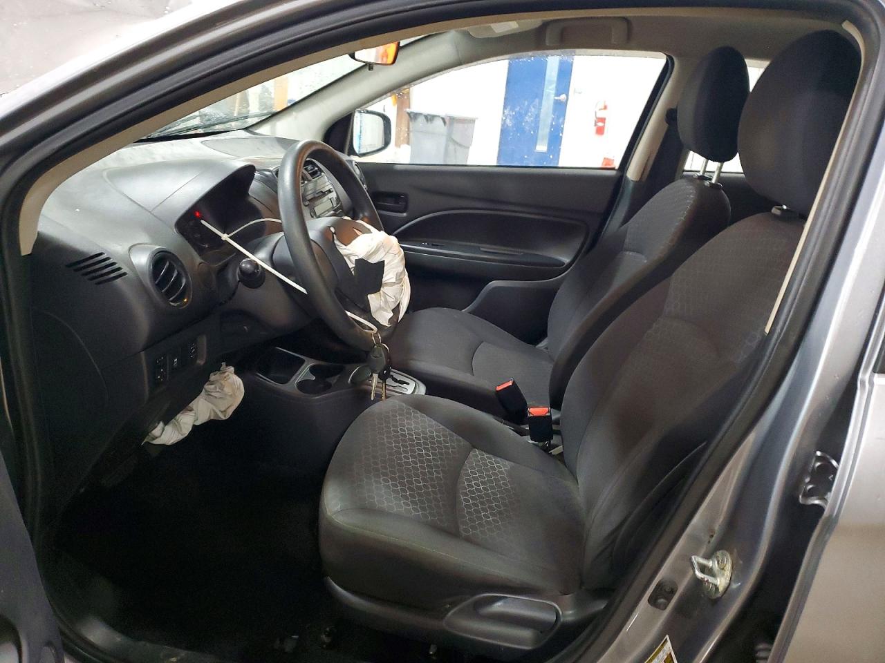 2015 MITSUBISHI MIRAGE DE photo 7