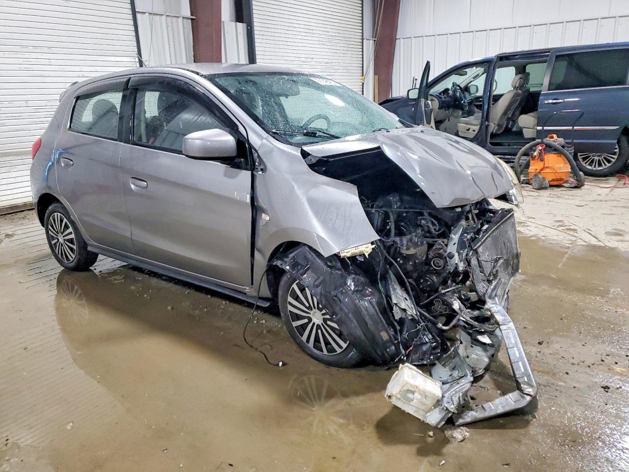 2015 MITSUBISHI MIRAGE DE photo 4