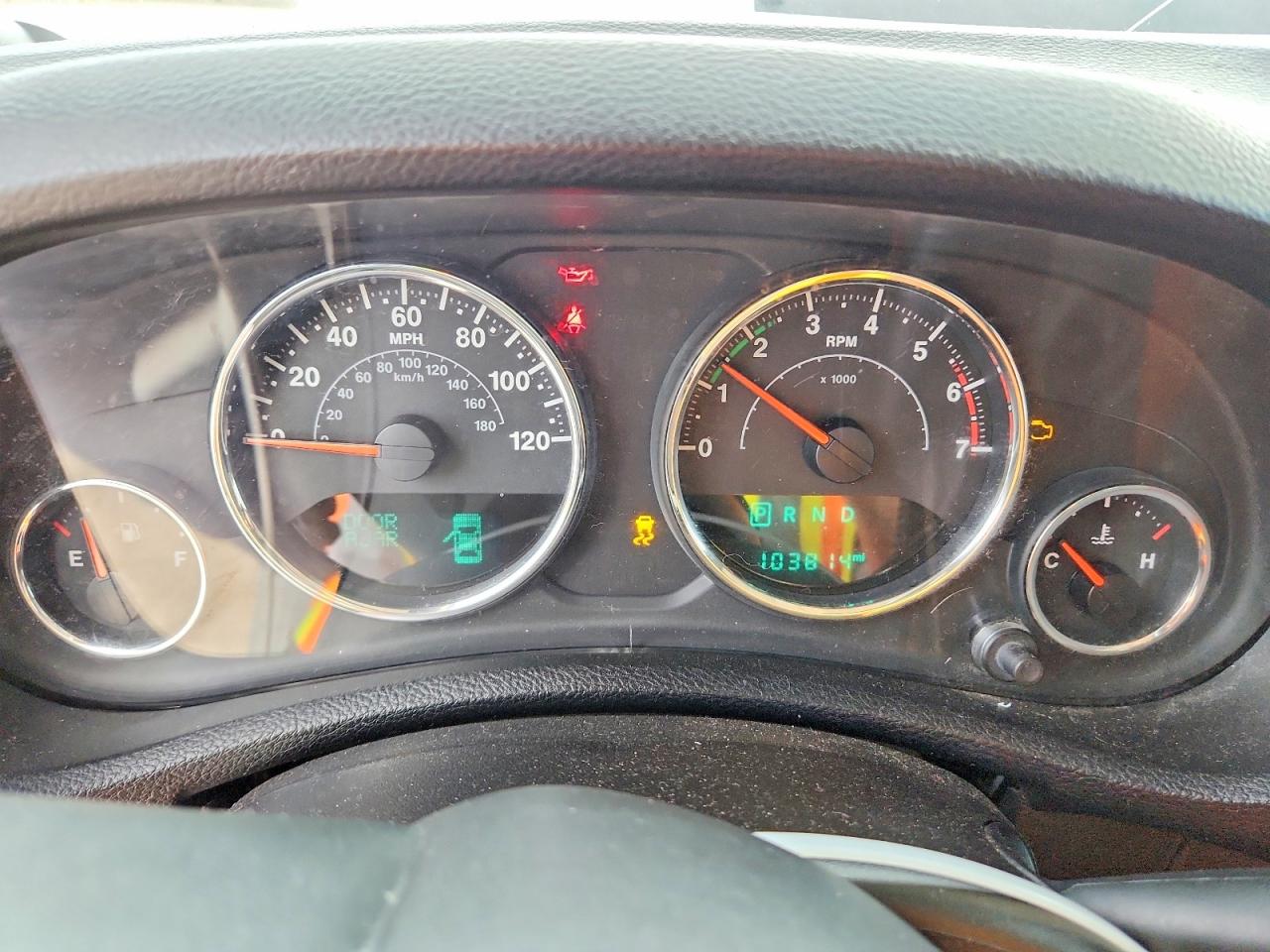 2015 JEEP WRANGLER UNLIMITED SAHARA photo 9