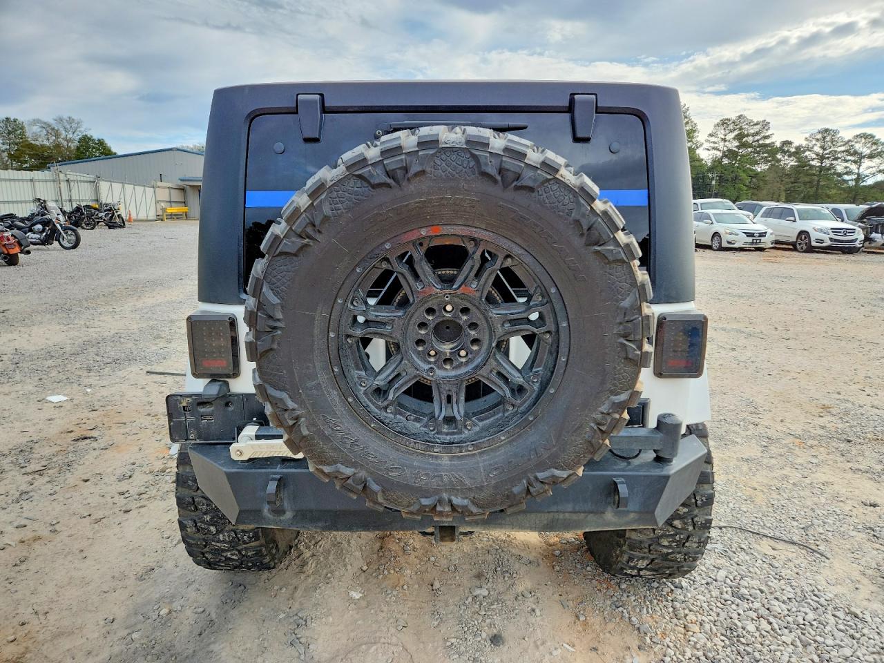2015 JEEP WRANGLER UNLIMITED SAHARA photo 6