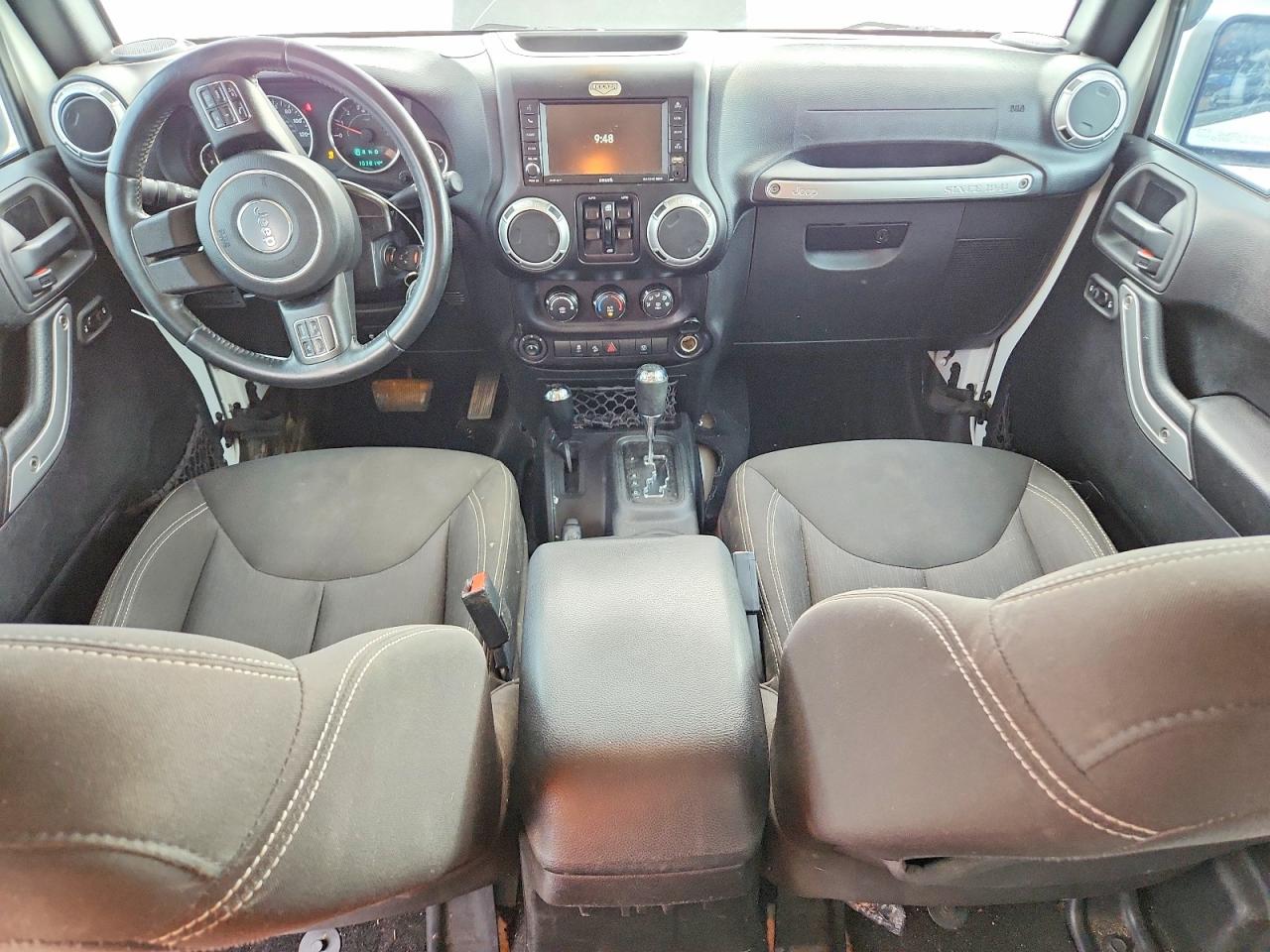 2015 JEEP WRANGLER UNLIMITED SAHARA photo 8