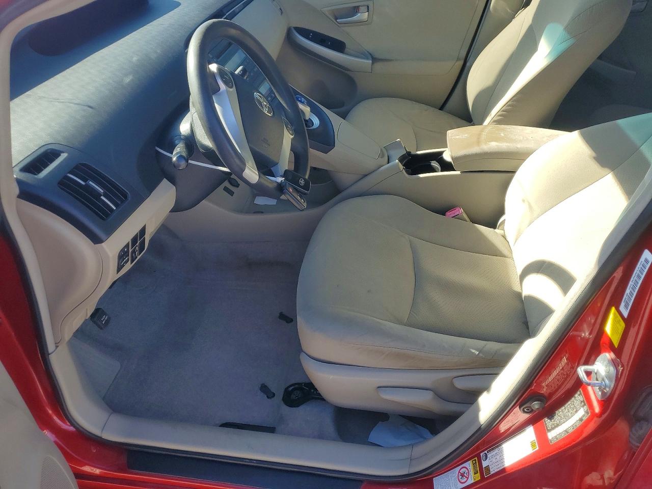 2010 TOYOTA PRIUS photo 7