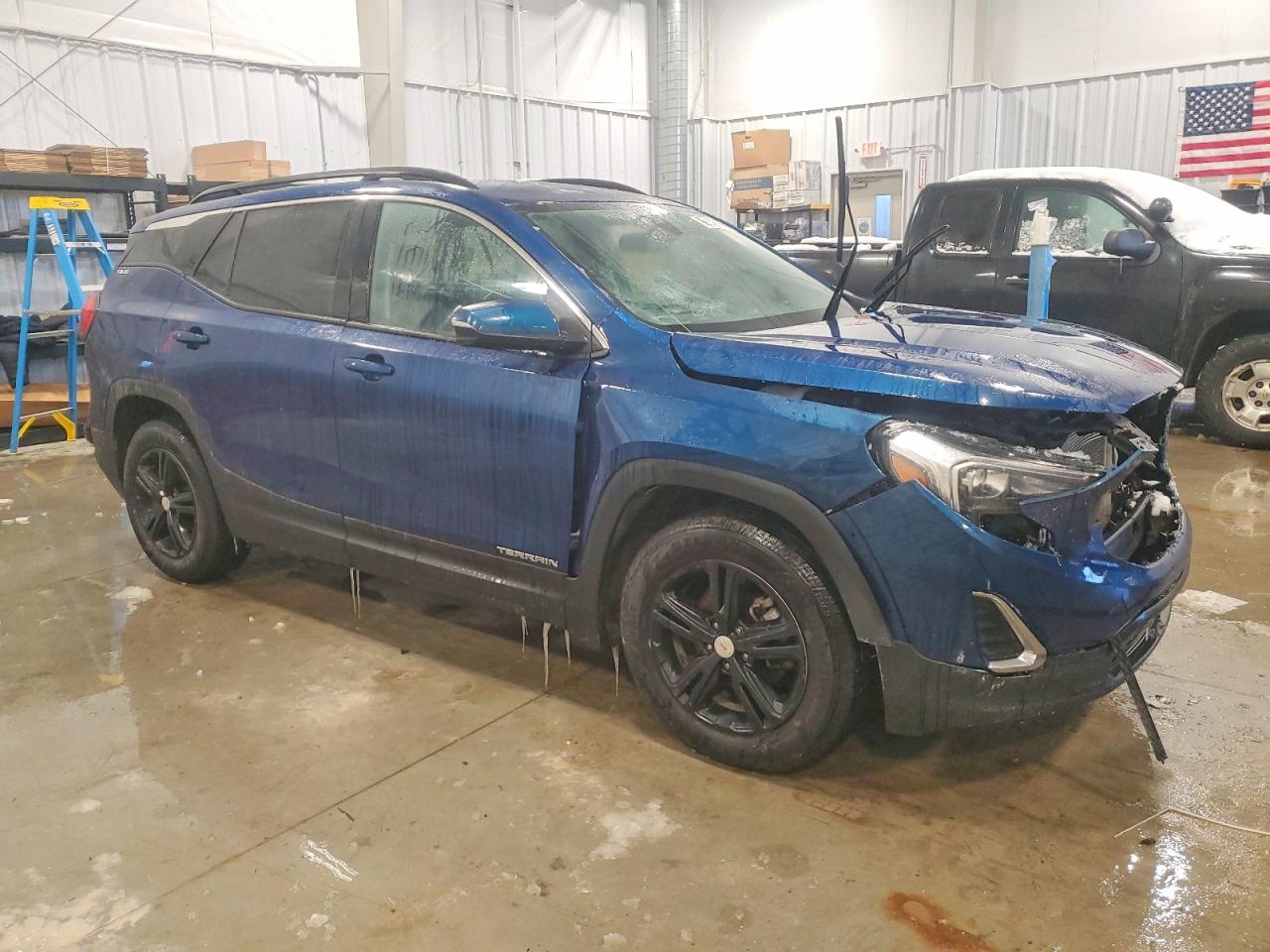 2020 GMC TERRAIN SLE photo 4