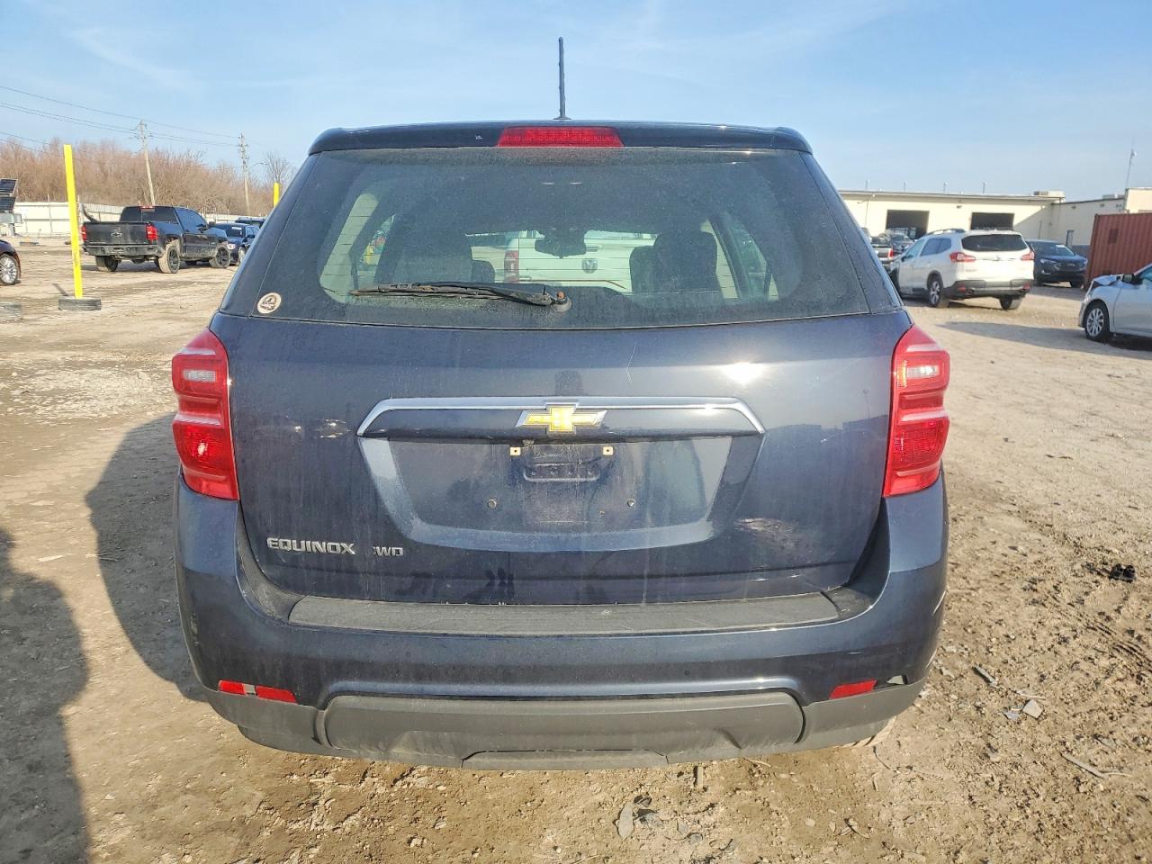 2017 CHEVROLET EQUINOX LS photo 11