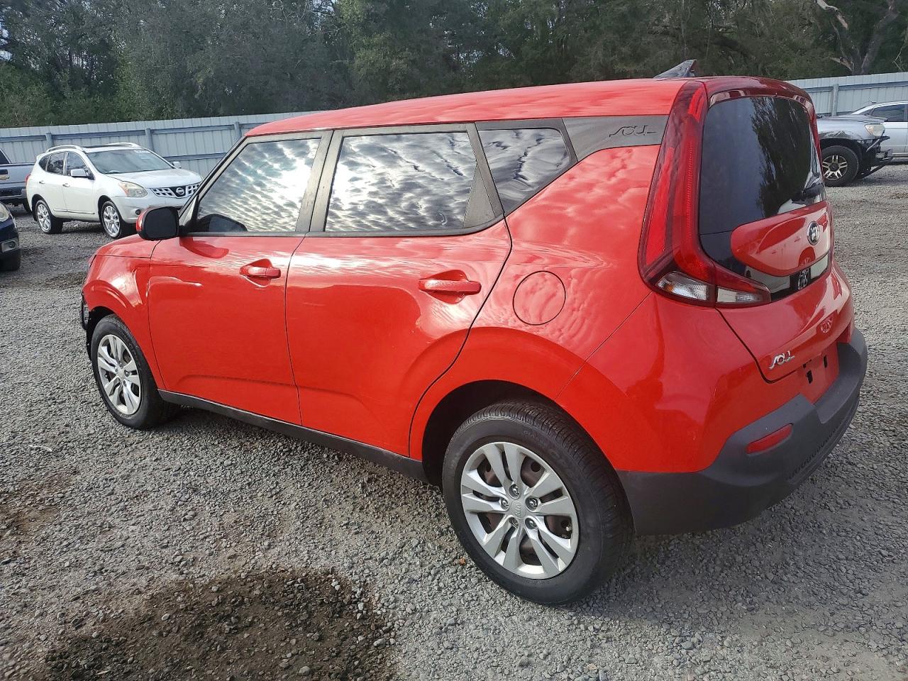 2020 KIA SOUL LX photo 2
