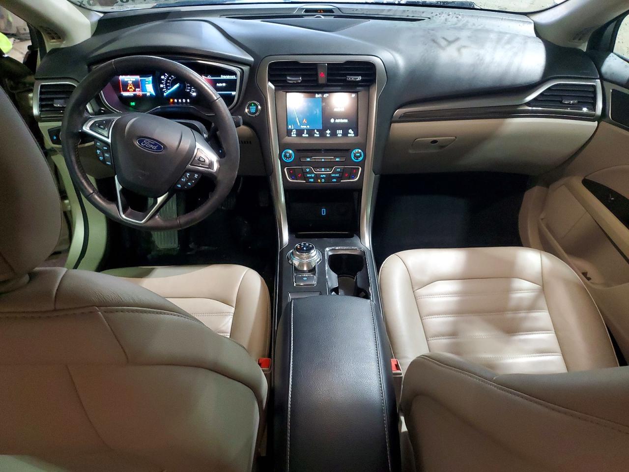 2018 FORD FUSION SE photo 15
