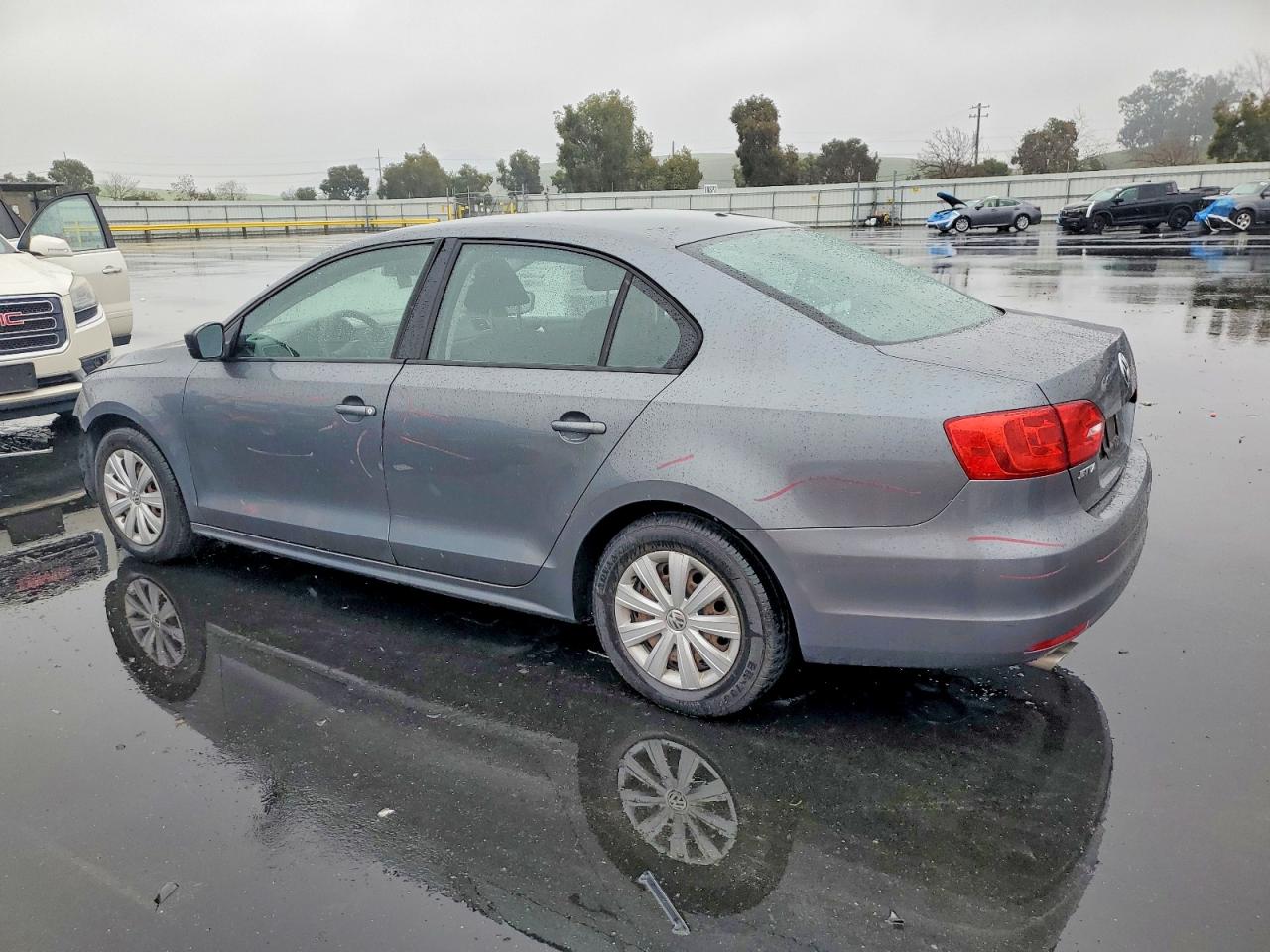 2014 VOLKSWAGEN JETTA BASE photo 2