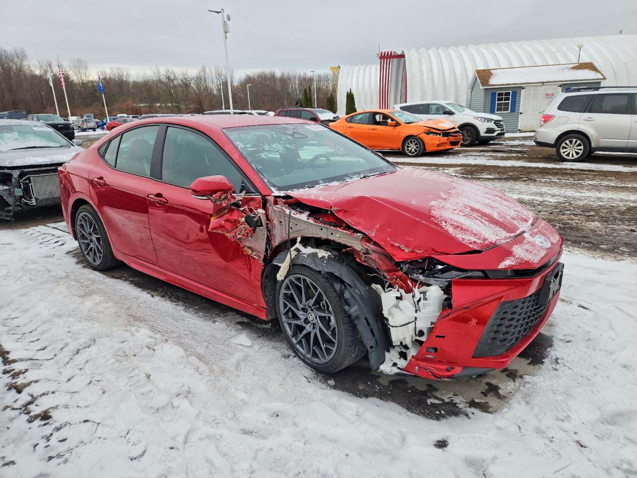 2025 TOYOTA CAMRY XSE photo 4