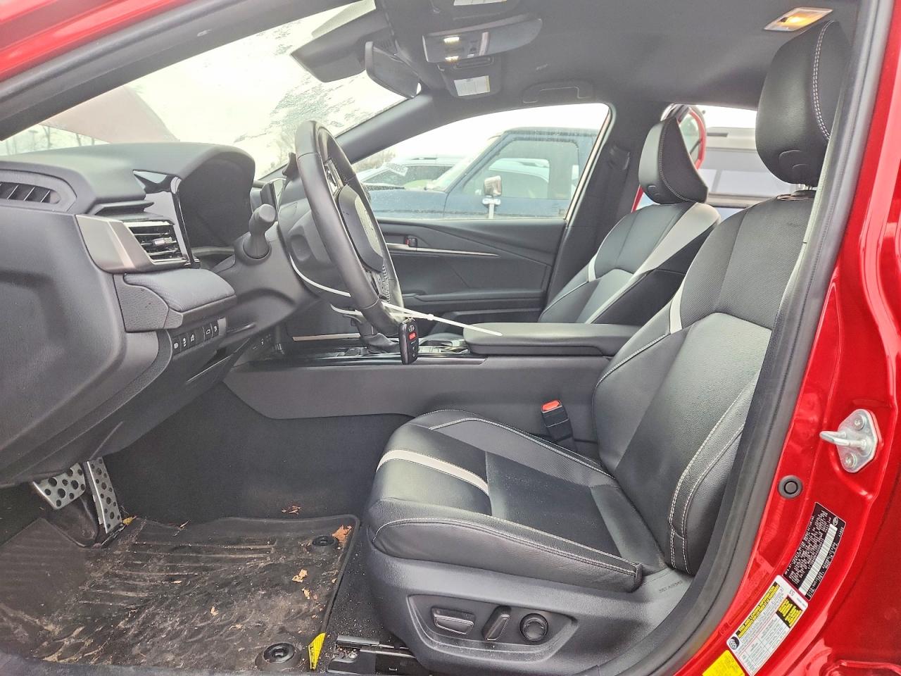 2025 TOYOTA CAMRY XSE photo 7