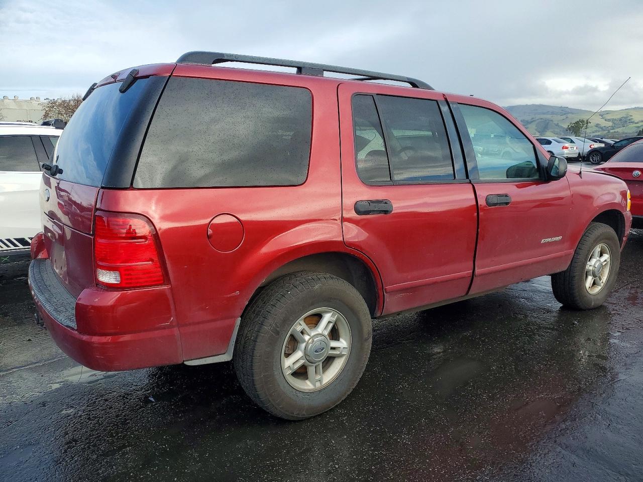 2004 FORD EXPLORER XLT photo 3