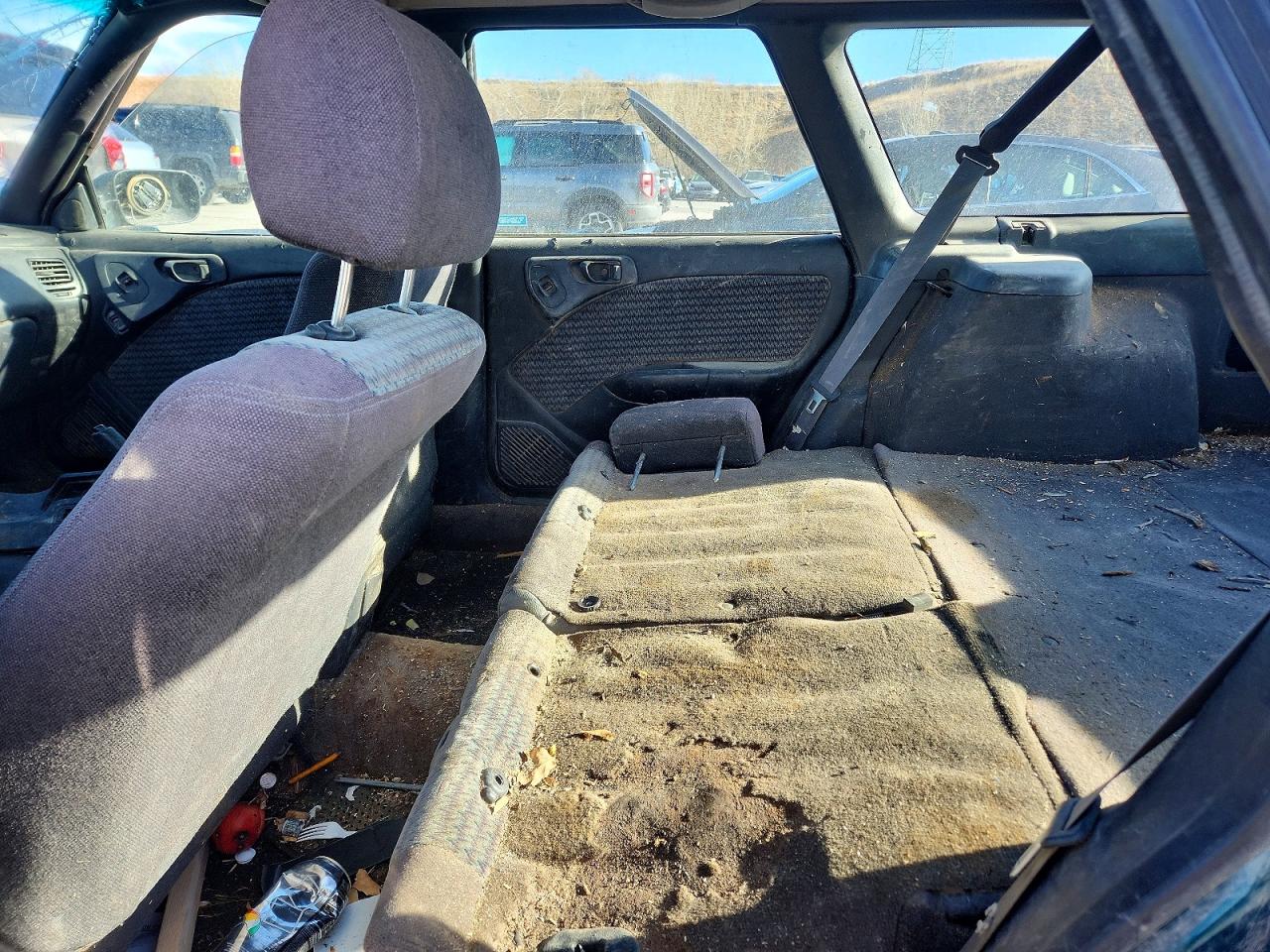 1999 SUBARU LEGACY OUTBACK photo 11