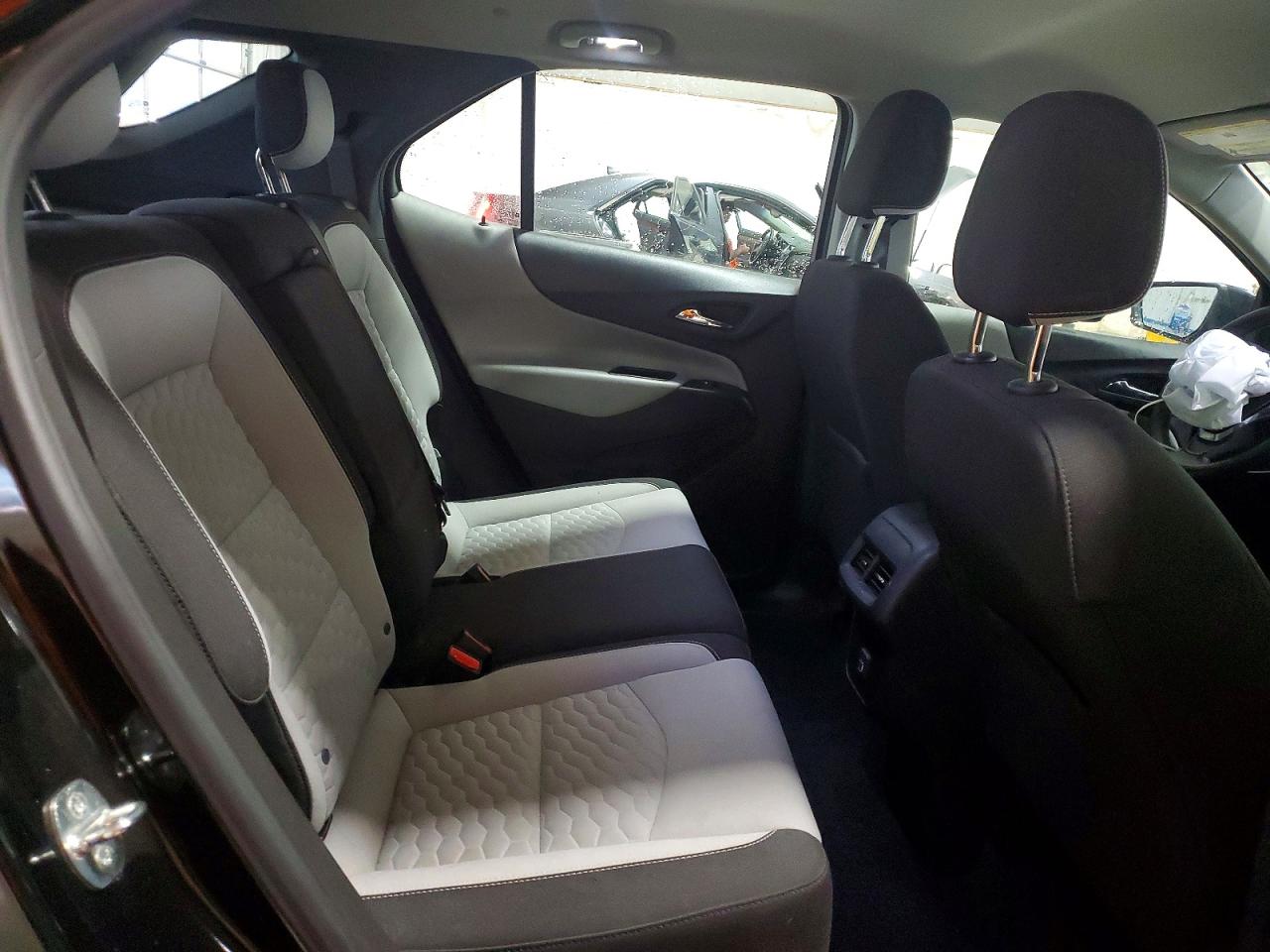 2020 CHEVROLET EQUINOX LS photo 11