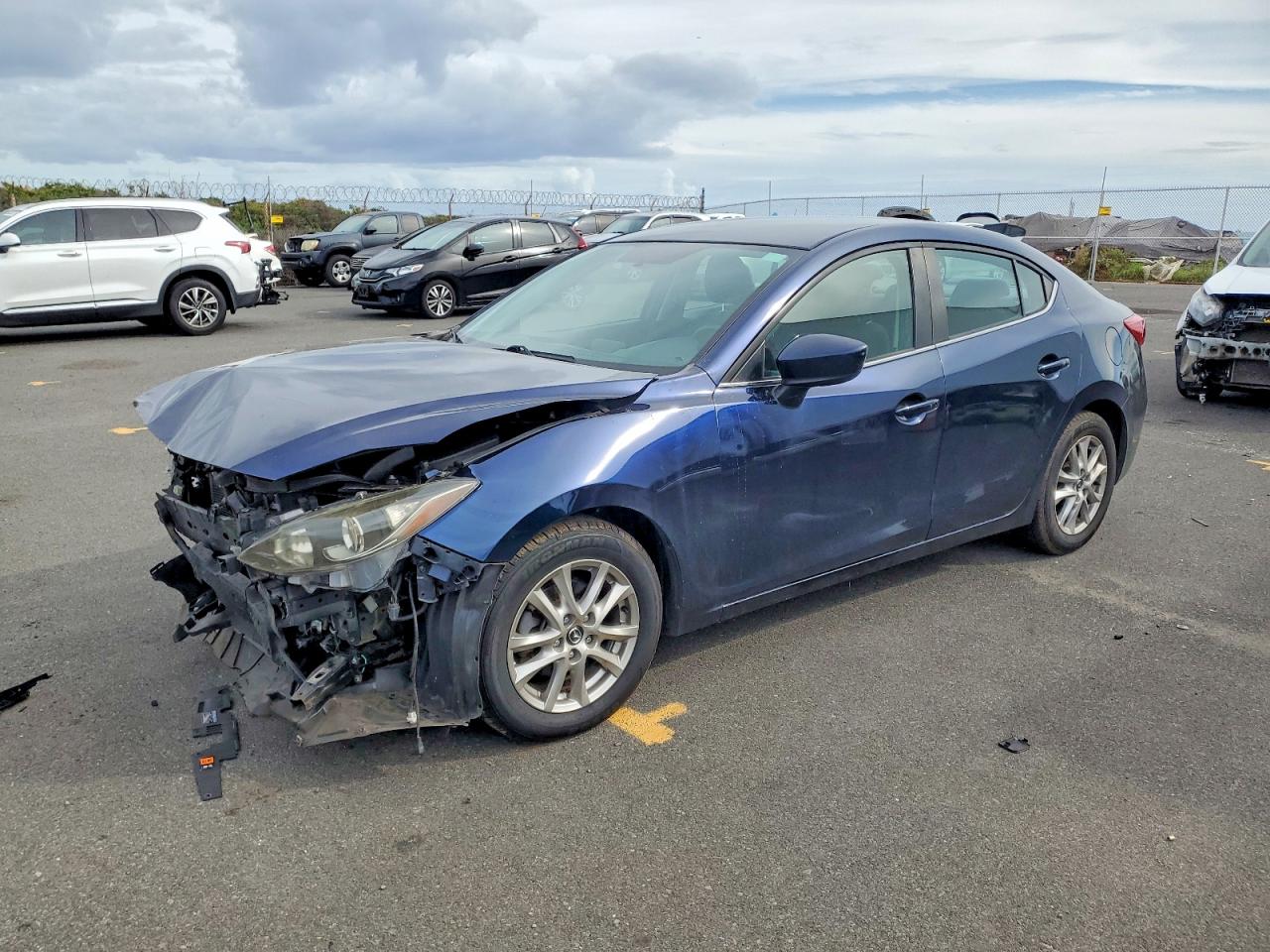 2014 MAZDA 3