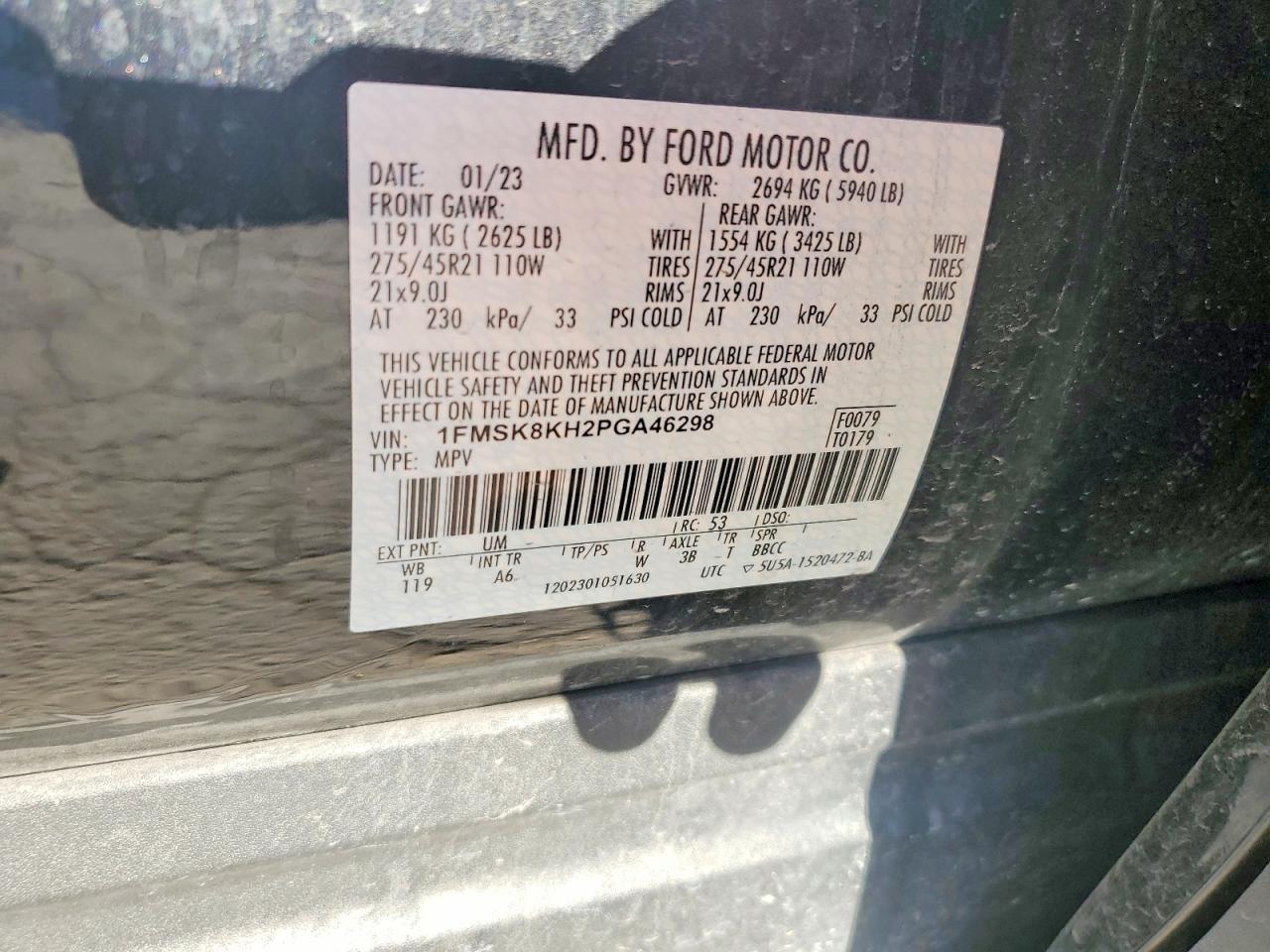 2023 FORD EXPLORER ST-LINE photo 12