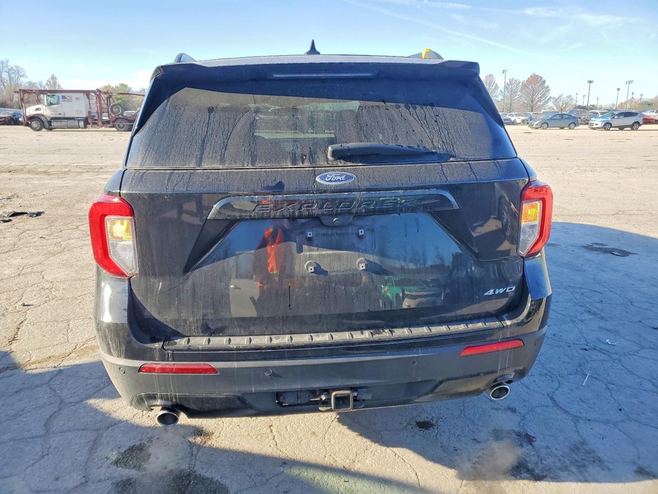 2023 FORD EXPLORER ST-LINE photo 6
