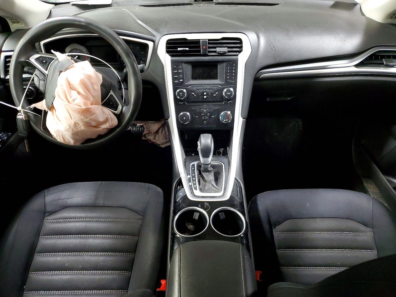 2013 FORD FUSION SE photo 8