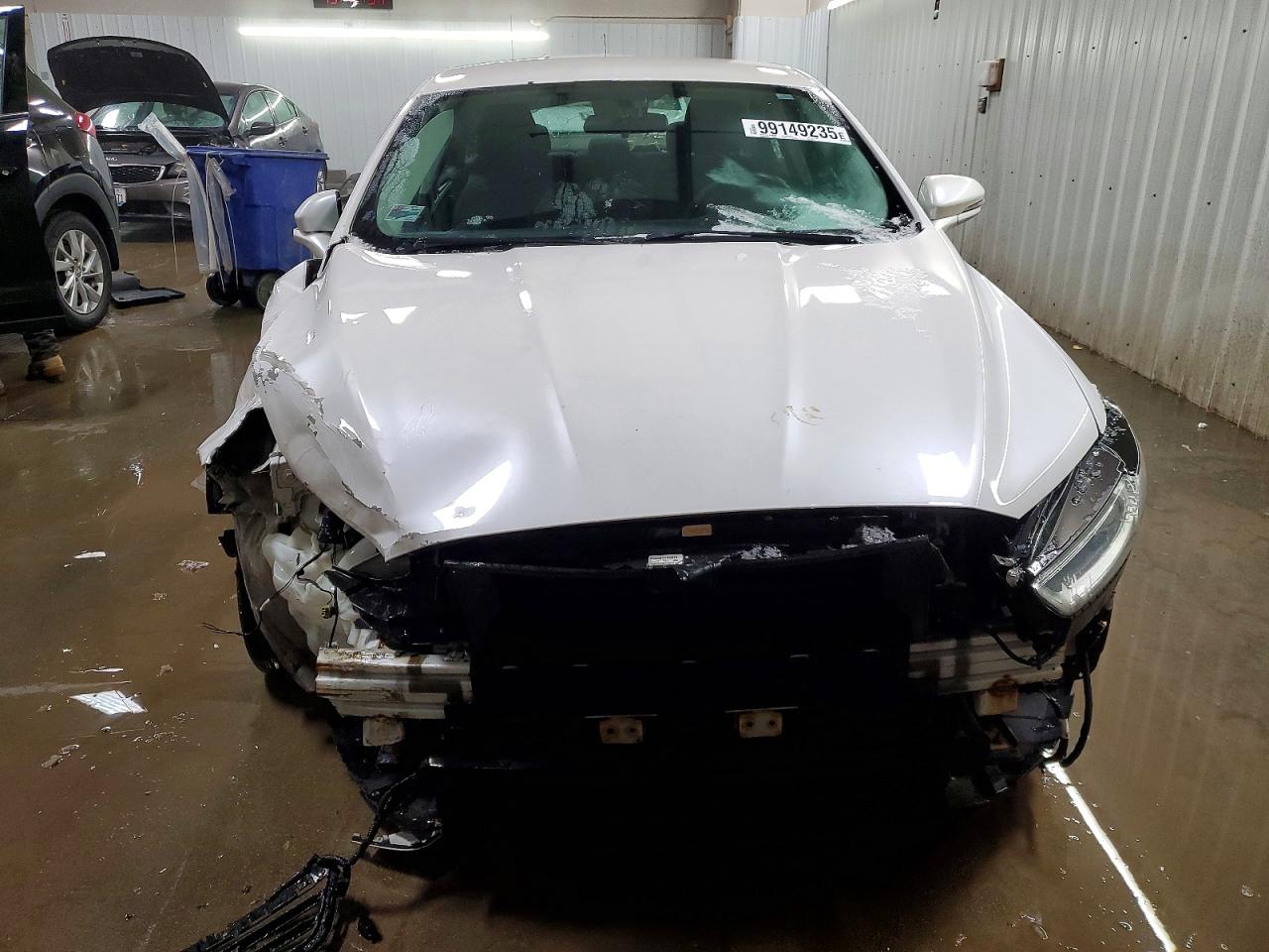 2013 FORD FUSION SE photo 5