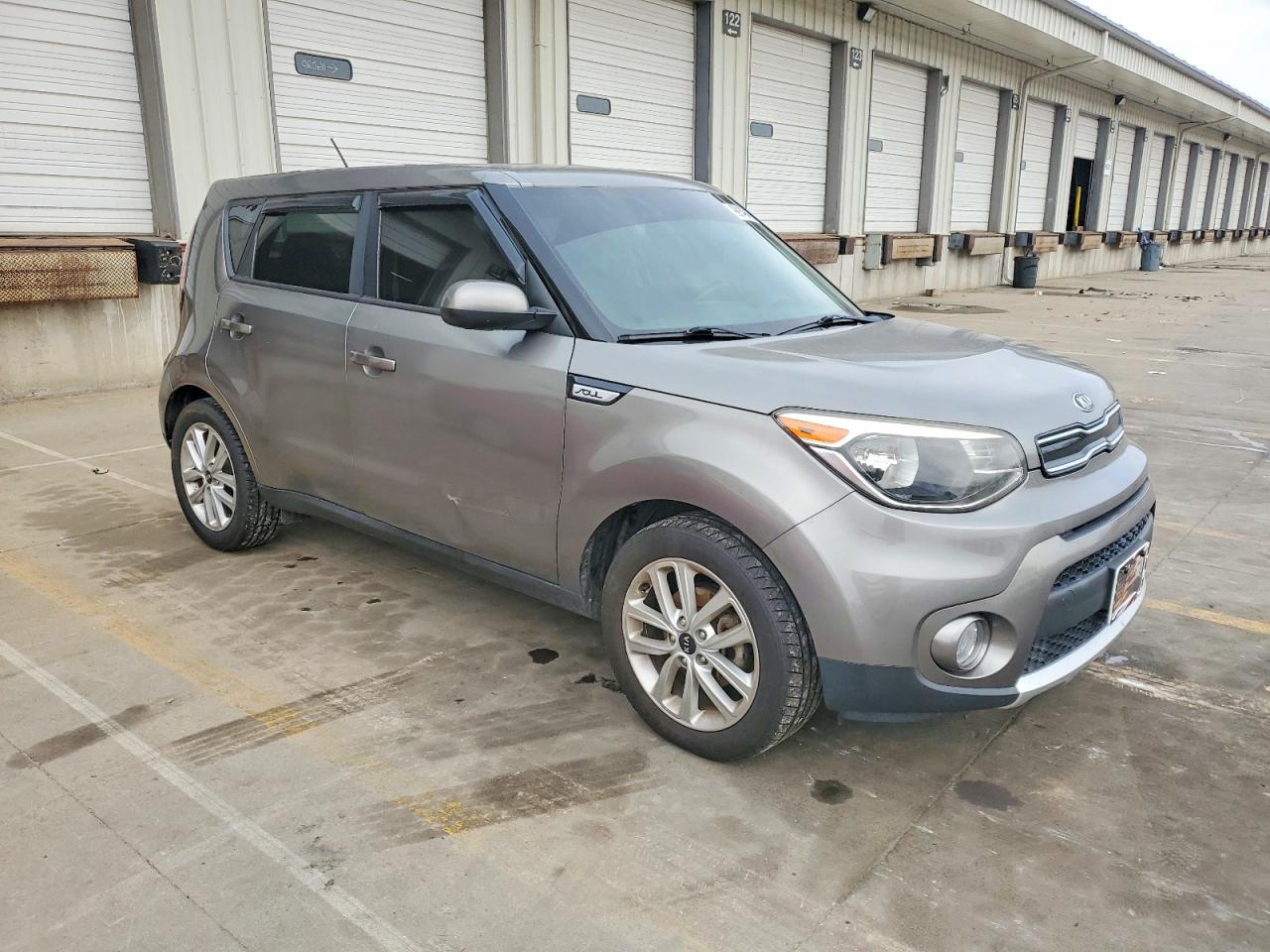 2018 KIA SOUL + photo 4