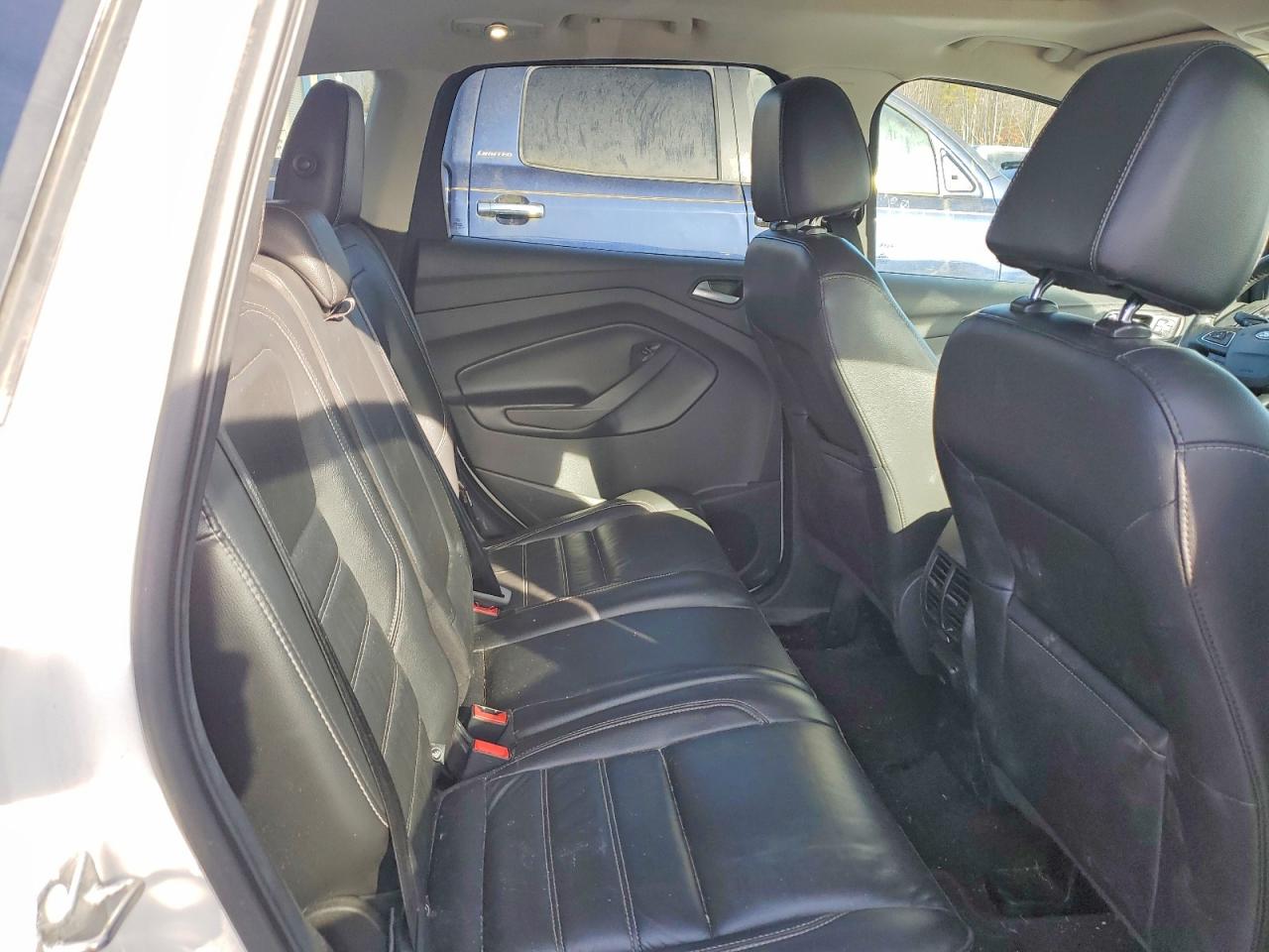 2017 FORD ESCAPE TITANIUM photo 11