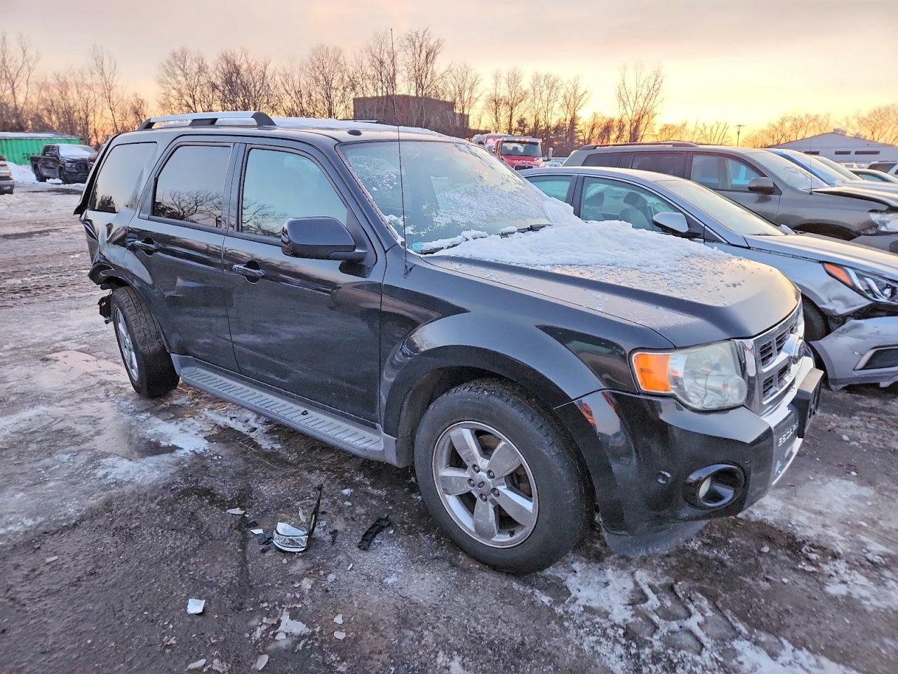 2011 FORD ESCAPE LIMITED photo 4