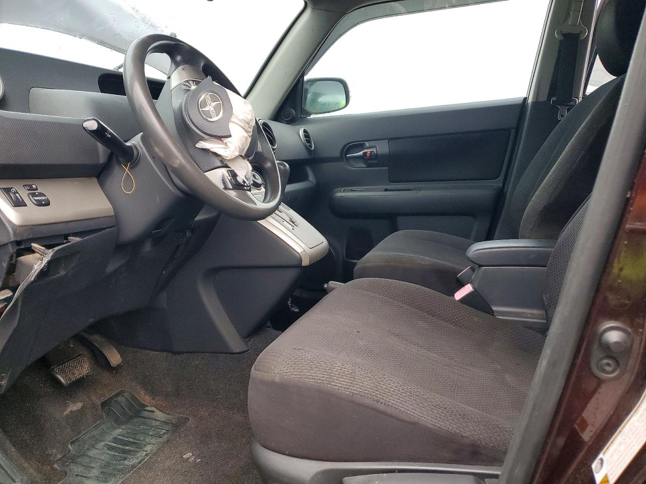 2009 TOYOTA SCION XB photo 7