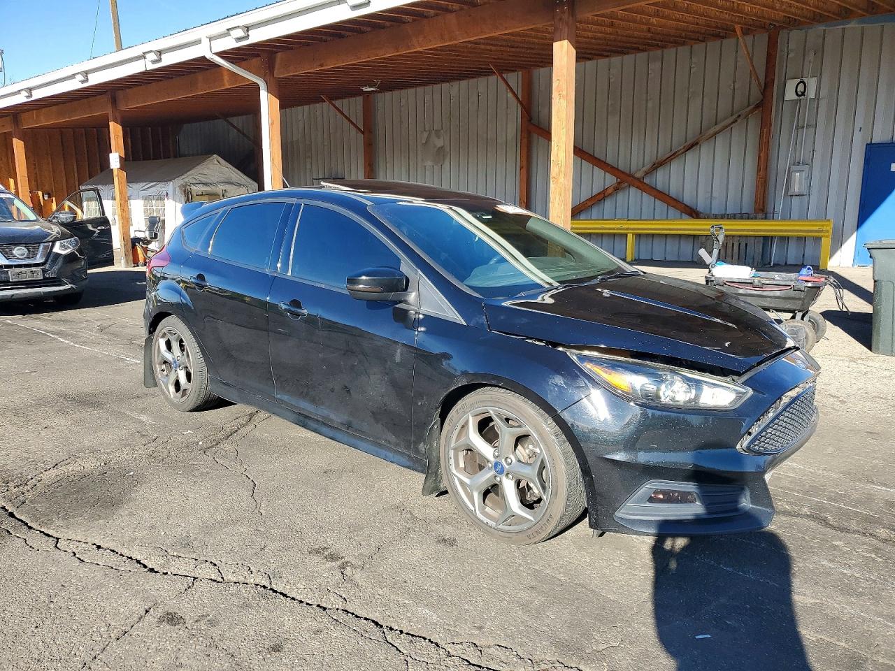 2017 FORD FOCUS ST photo 4