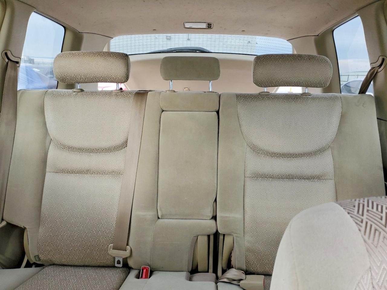 2003 TOYOTA HIGHLANDER photo 10