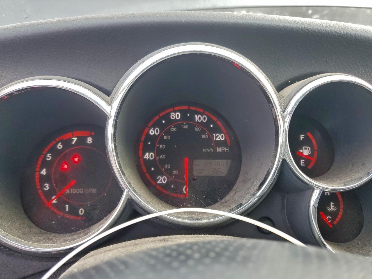 2008 TOYOTA COROLLA MATRIX XR photo 9
