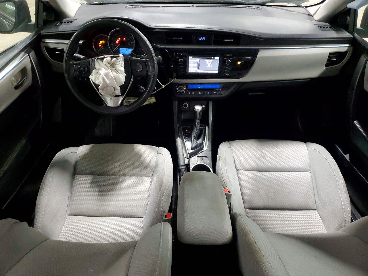 2014 TOYOTA COROLLA L photo 8