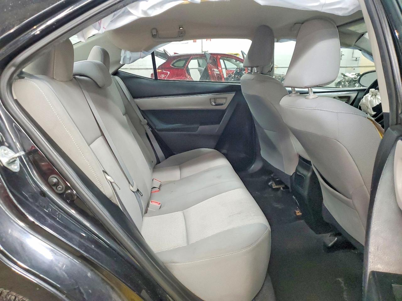 2014 TOYOTA COROLLA L photo 10