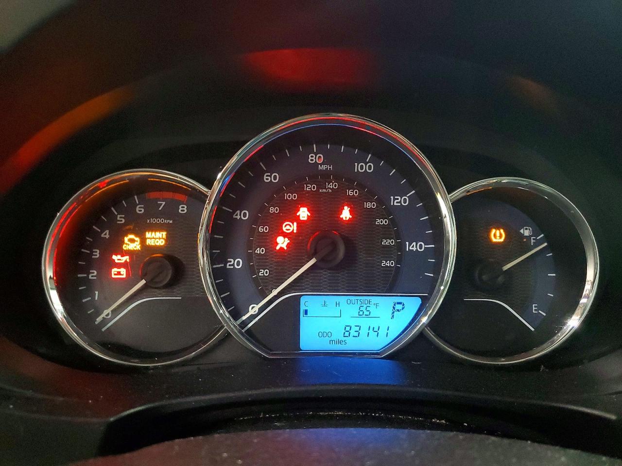2014 TOYOTA COROLLA L photo 9