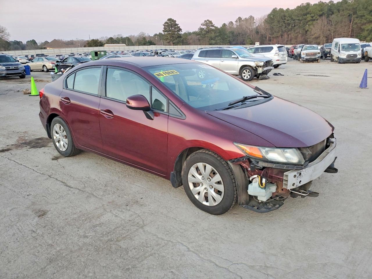 2012 HONDA CIVIC LX photo 4