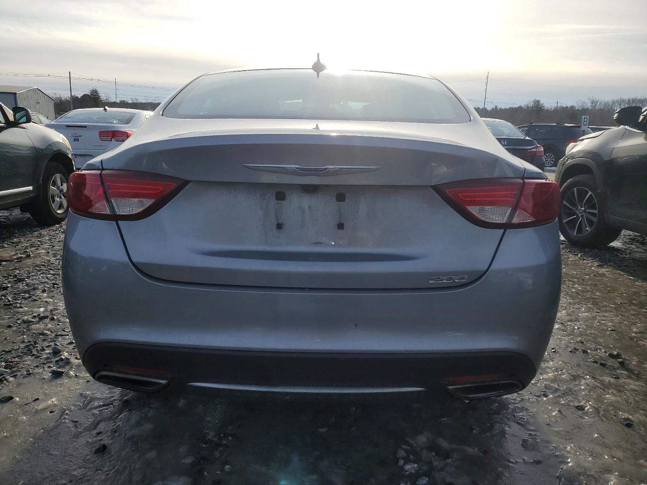2015 CHRYSLER 200 LIMITED photo 6