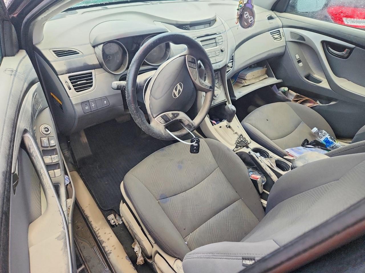 2013 HYUNDAI ELANTRA GLS photo 8