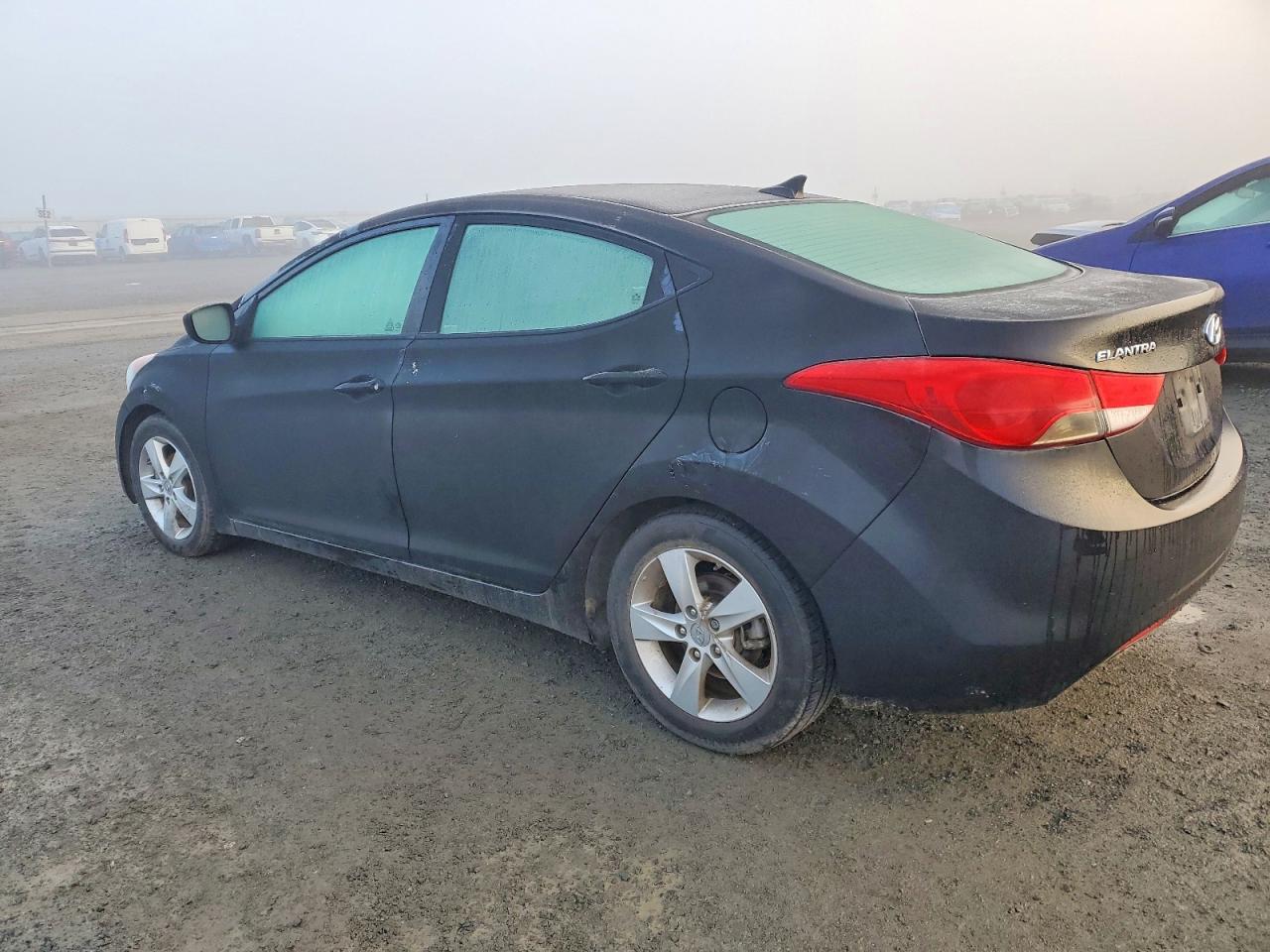 2013 HYUNDAI ELANTRA GLS photo 2
