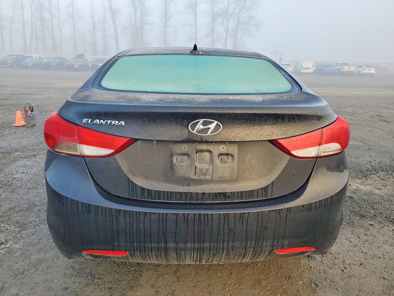 2013 HYUNDAI ELANTRA GLS photo 6