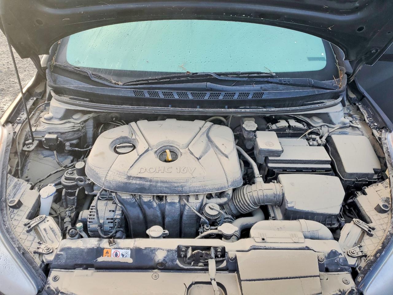 2013 HYUNDAI ELANTRA GLS photo 12