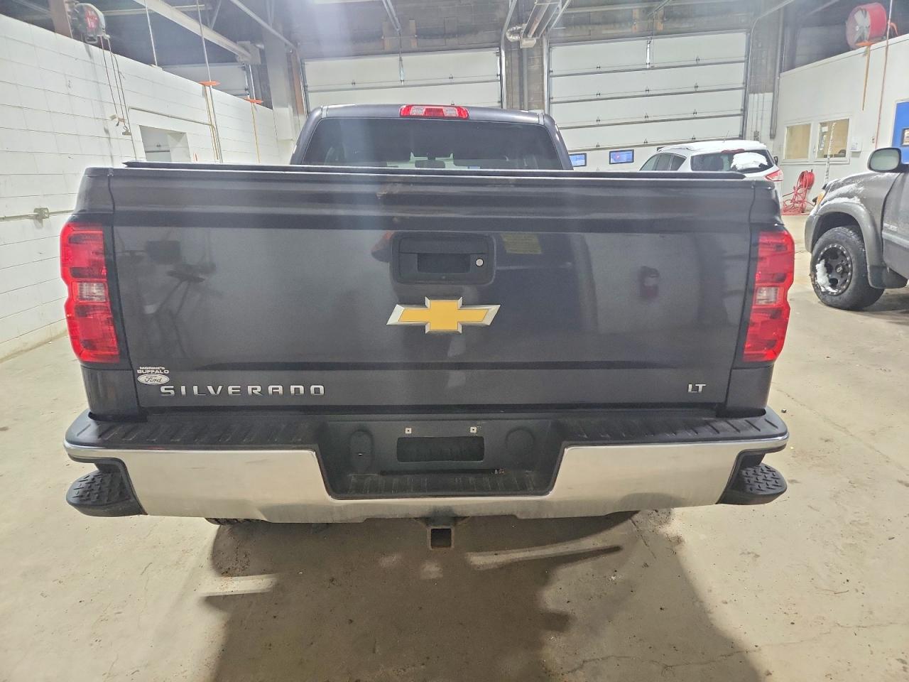 2016 CHEVROLET SILVERADO K1500 LT photo 6