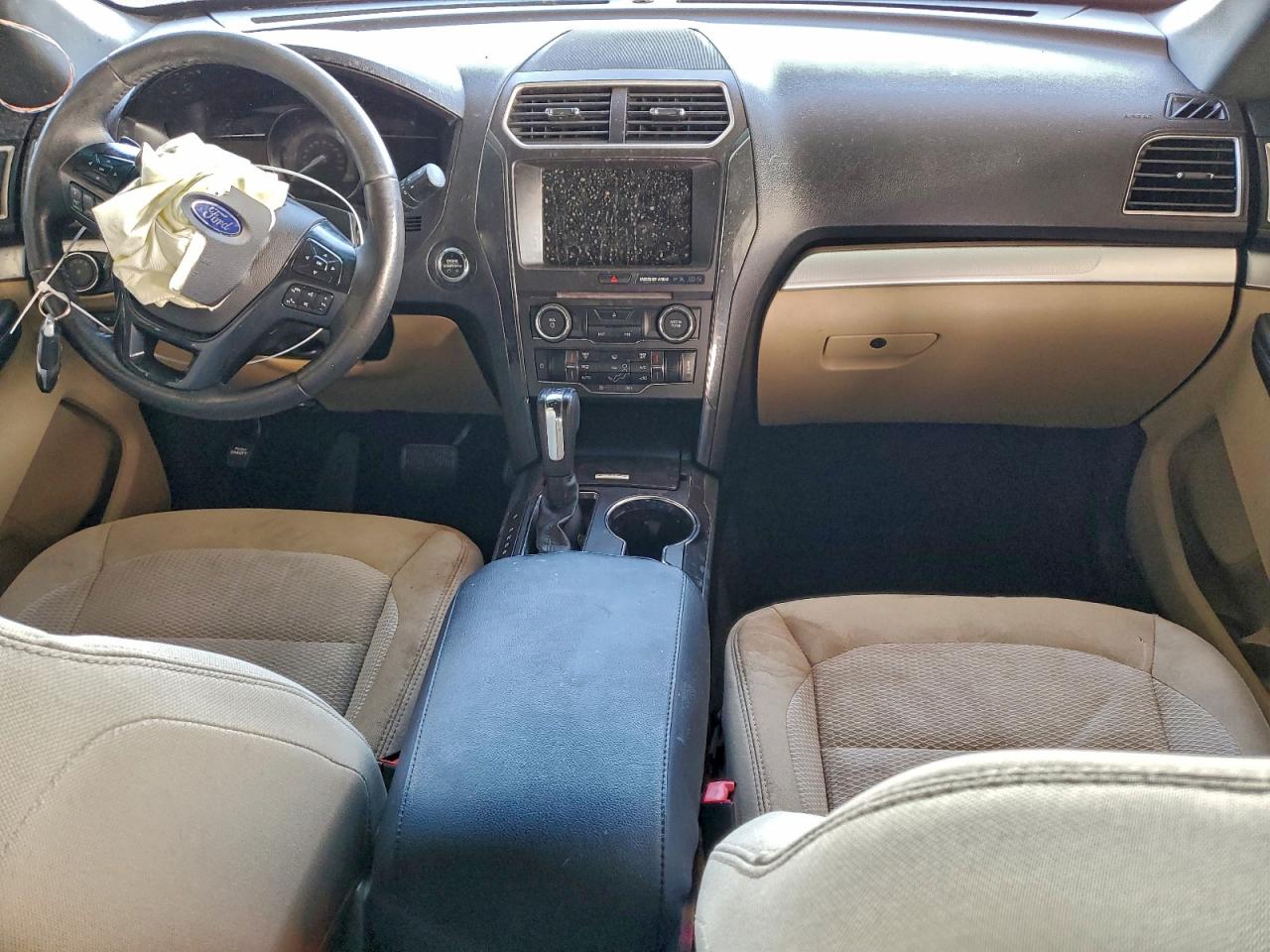 2016 FORD EXPLORER XLT photo 8