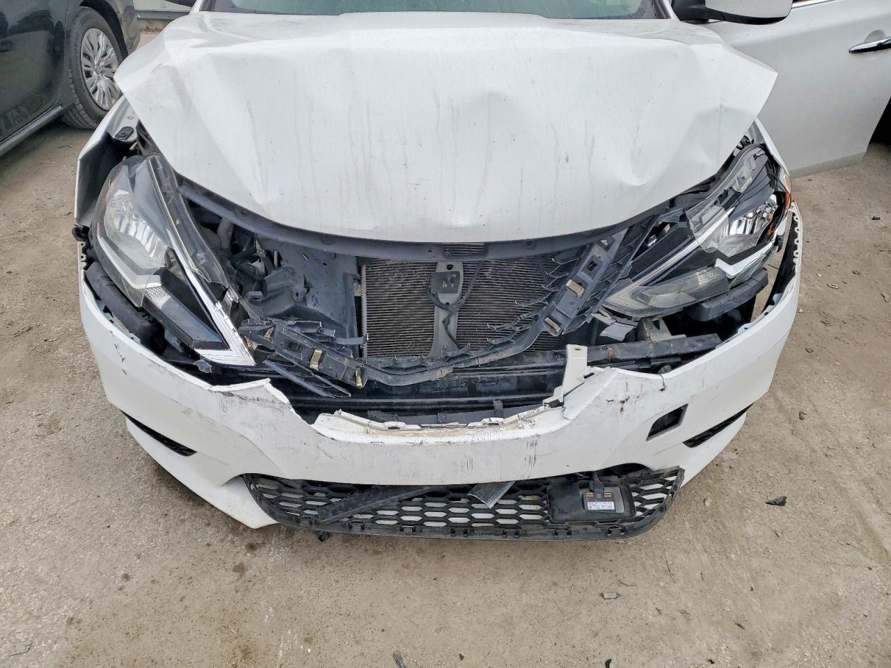 2019 NISSAN SENTRA S photo 21