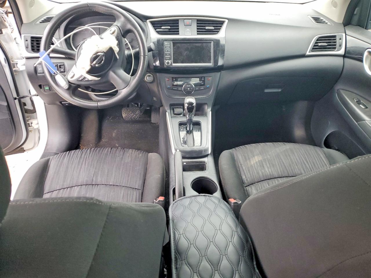 2019 NISSAN SENTRA S photo 15